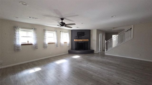 1600 Southern Oaks Drive, Conroe, TX 77301