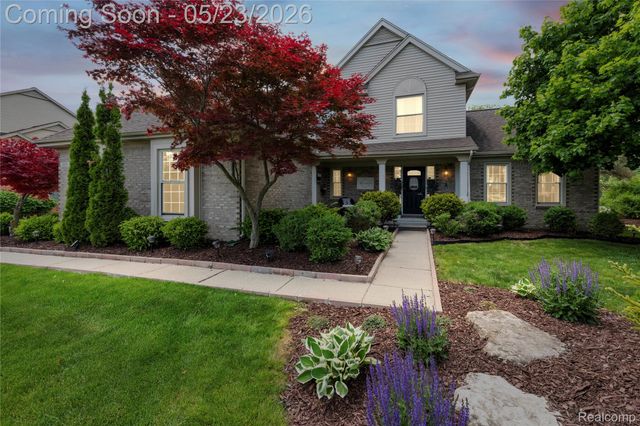 1051 Wellington Court, Canton Charter Township, MI 48187