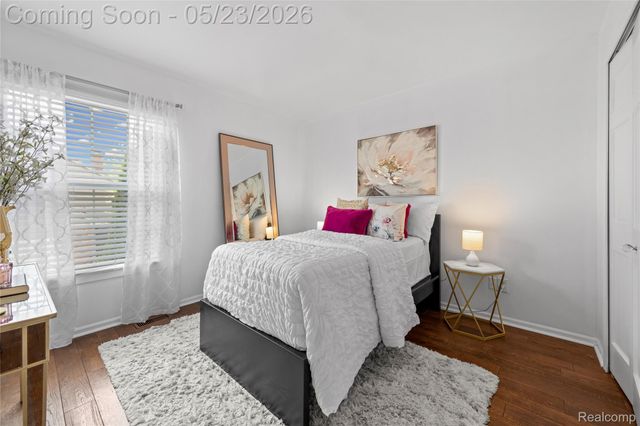 1051 Wellington Court, Canton Charter Township, MI 48187