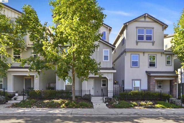 24217 2nd St, Hayward, CA 94541