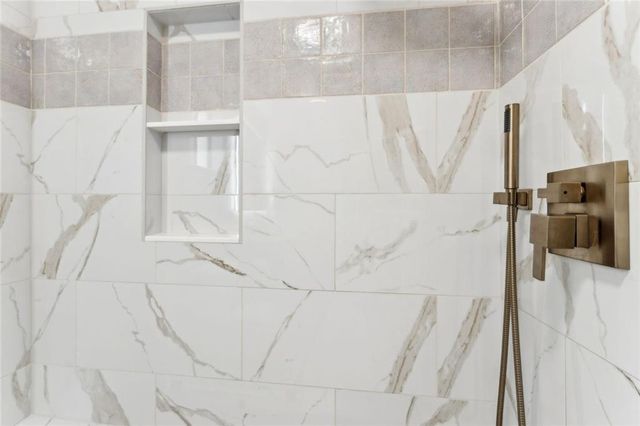 1245 Terramont Drive, Roswell, GA 30076