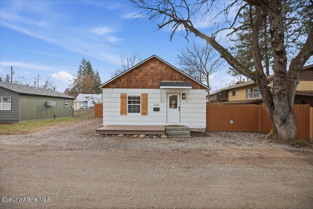 1204 E Foster AVE, Coeur D'alene, ID 83814