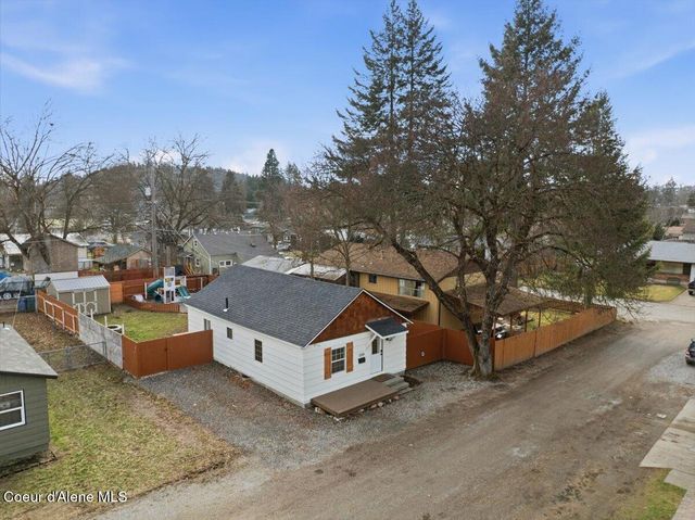 1204 E Foster AVE, Coeur D'alene, ID 83814