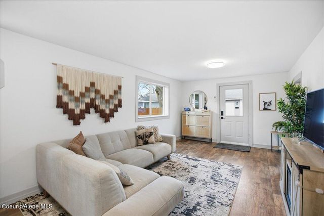 1204 E Foster AVE, Coeur D'alene, ID 83814