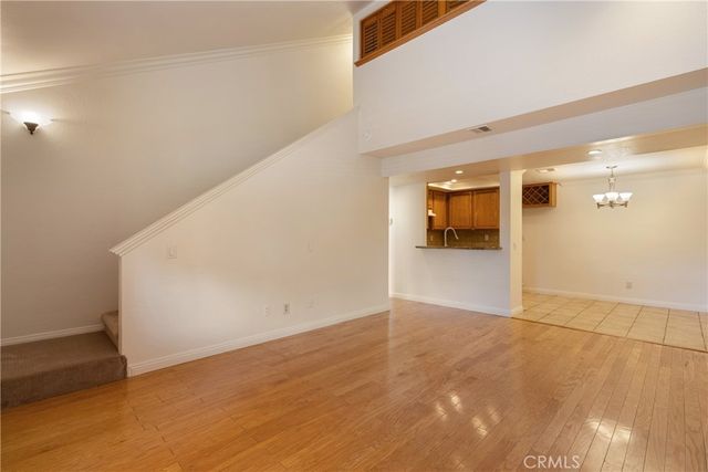 435 W 9th A3, Upland, CA 91786