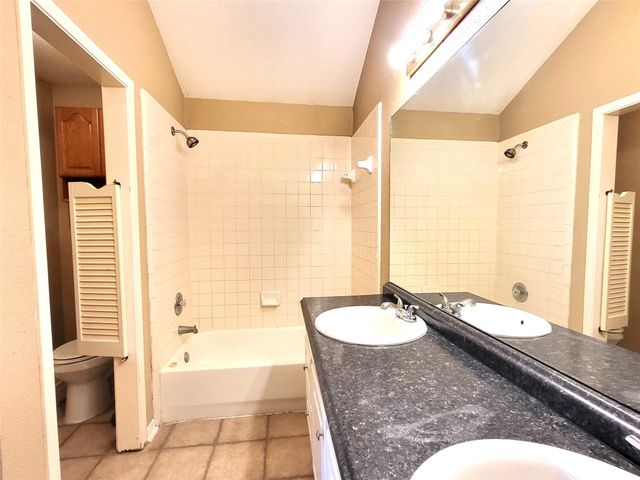 16026 Barbarossa Drive, Houston, TX 77083