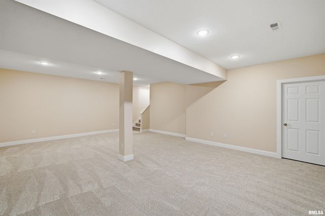 1304 W HILLCREST Drive, Chillicothe, IL 61523