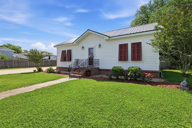 117 W 193rd Street, Galliano, LA 70354