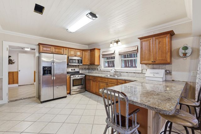 117 W 193rd Street, Galliano, LA 70354