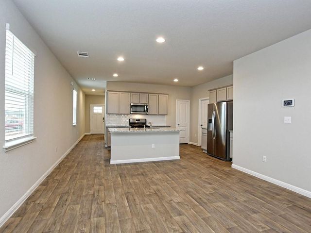 610 Roaring Fork LN, Bastrop, TX 78602