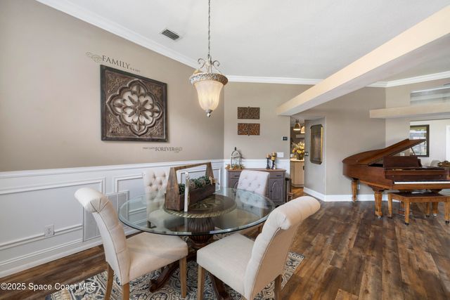 663 Sheridan Woods Drive, Melbourne, FL 32904