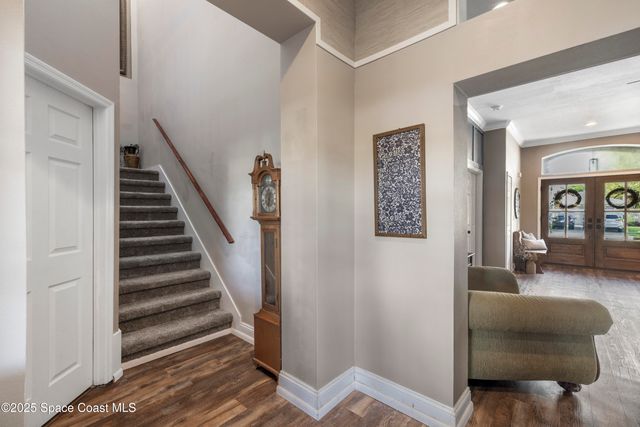 663 Sheridan Woods Drive, Melbourne, FL 32904