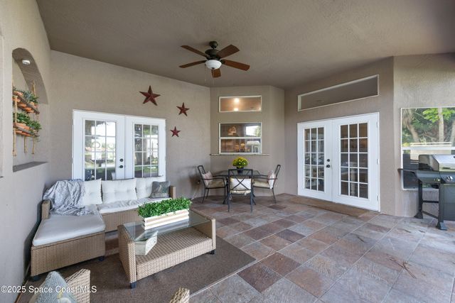 663 Sheridan Woods Drive, Melbourne, FL 32904