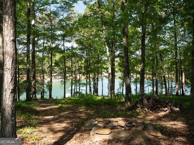 202 Forest Circle, Hartwell, GA 30643