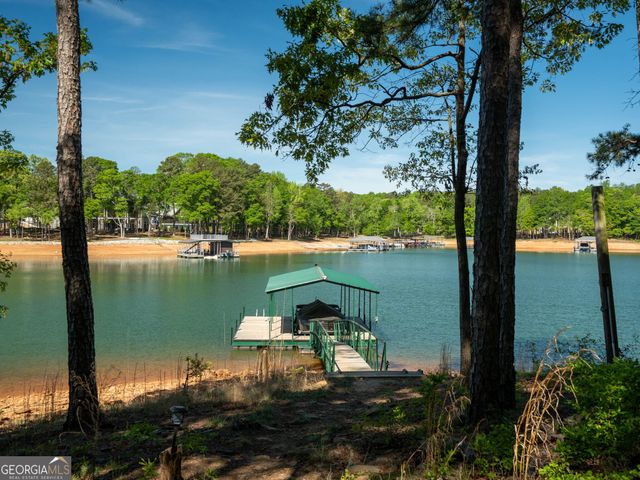 202 Forest Circle, Hartwell, GA 30643