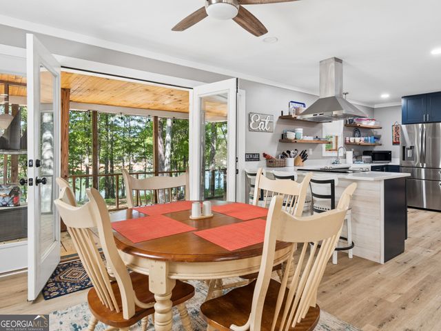202 Forest Circle, Hartwell, GA 30643