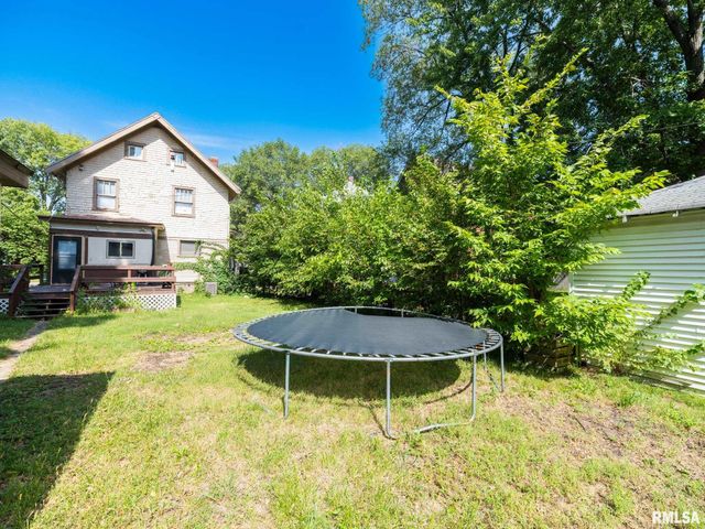 1808 W BRADLEY Avenue, Peoria, IL 61606
