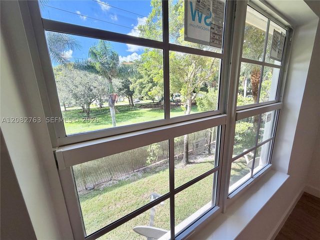 8452 SW 29th St 105, Miramar, FL 33025