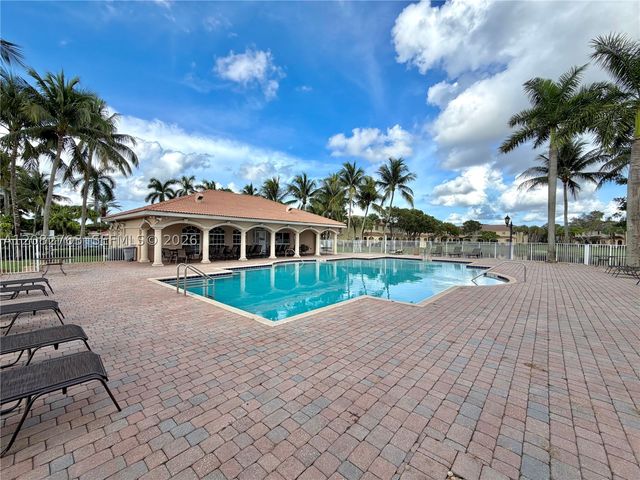 8452 SW 29th St 105, Miramar, FL 33025
