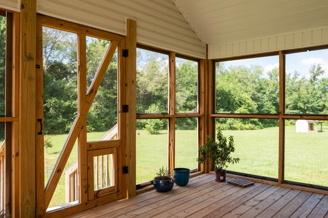 2714 Park West Dr, Cookeville, TN 38501