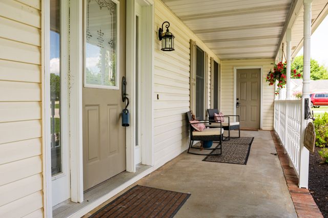 2714 Park West Dr, Cookeville, TN 38501