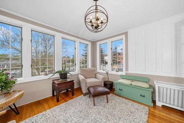 8 Chestnut St, Andover, MA 01810