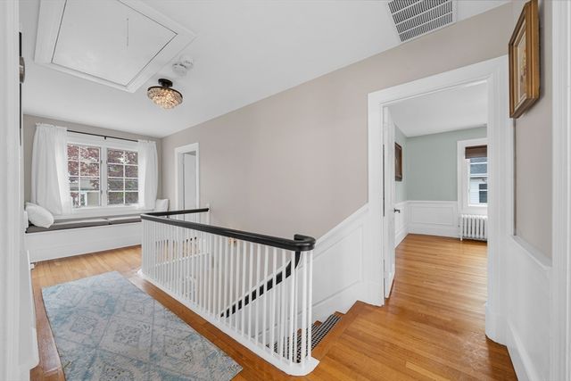 8 Chestnut St, Andover, MA 01810