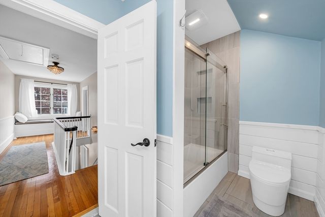 8 Chestnut St, Andover, MA 01810