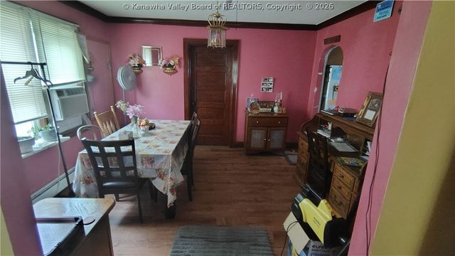 405 W Main Street, Belle, WV 25015