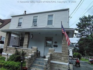 405 W Main Street, Belle, WV 25015