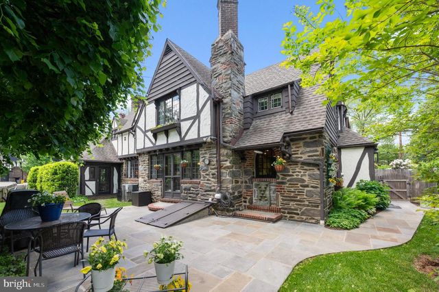 410 ARTHURS ROUND TABLE, Wynnewood, PA 19096