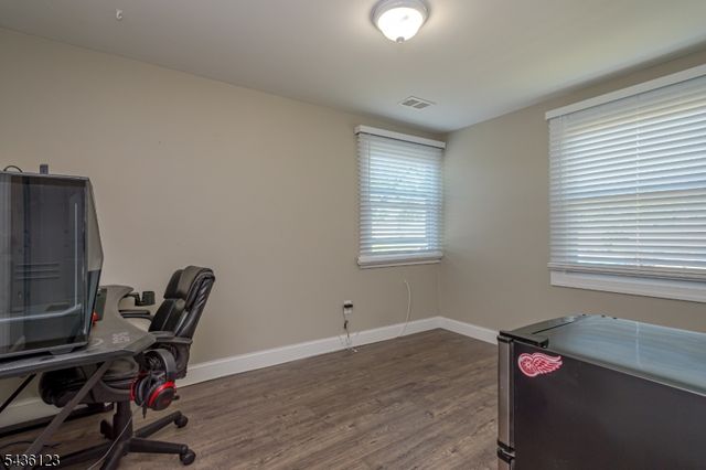 60 Midvale Ln, Willingboro Twp., NJ 08046