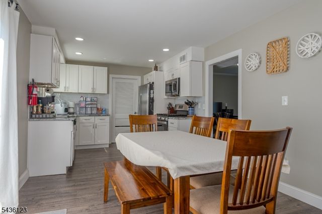 60 Midvale Ln, Willingboro Twp., NJ 08046