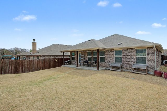 11701 Silver Queen Drive, Aubrey, TX 76227