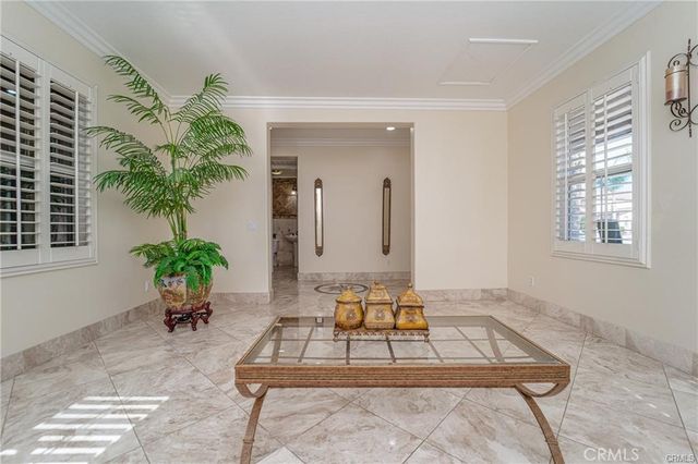 5963 Pinegrove, Eastvale, CA 92880