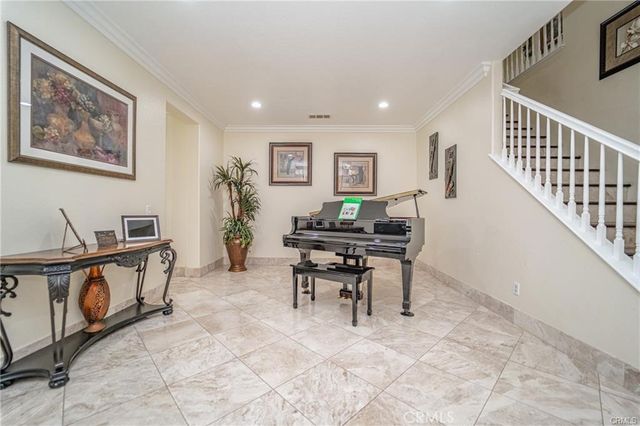 5963 Pinegrove, Eastvale, CA 92880