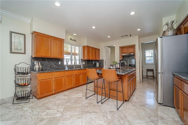 5963 Pinegrove, Eastvale, CA 92880