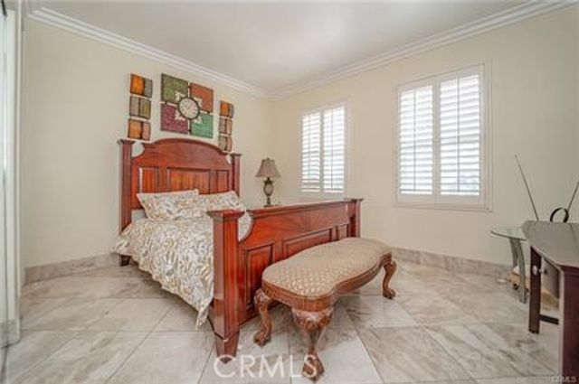 5963 Pinegrove, Eastvale, CA 92880