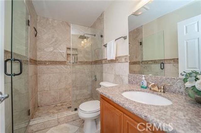 5963 Pinegrove, Eastvale, CA 92880