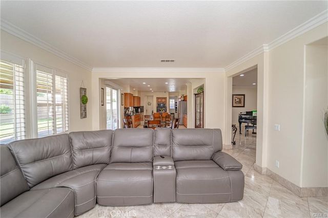 5963 Pinegrove, Eastvale, CA 92880