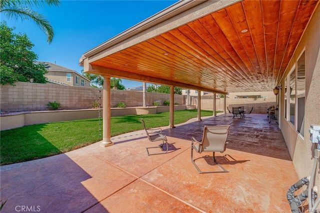5963 Pinegrove, Eastvale, CA 92880