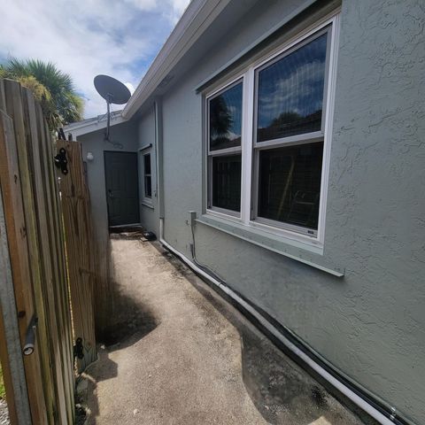 8294 Bermuda Sound Way, Boynton Beach, FL 33436