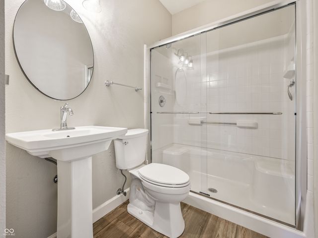 12132 Aldenham Boulevard, Fishers, IN 46037