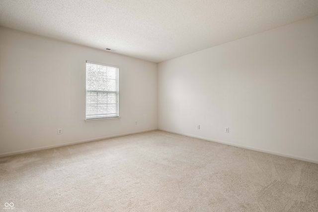 12132 Aldenham Boulevard, Fishers, IN 46037