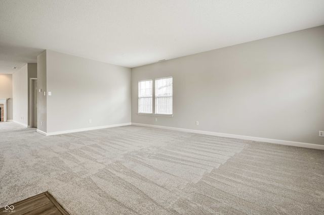 12132 Aldenham Boulevard, Fishers, IN 46037