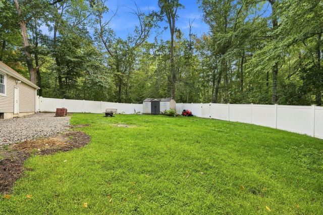 23 Bradford Street, North Andover, MA 01845