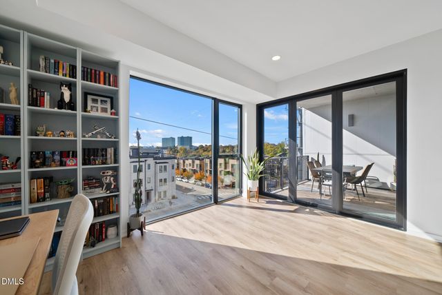 523 S West Street 310, Raleigh, NC 27601