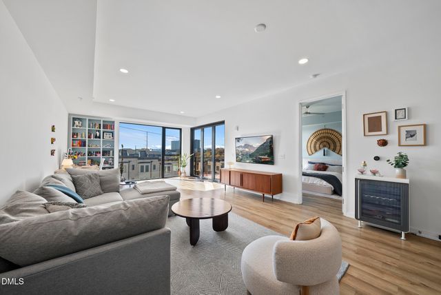 523 S West Street 310, Raleigh, NC 27601