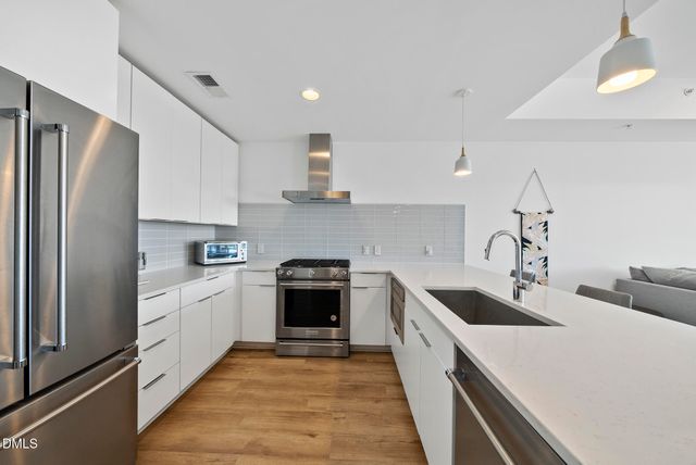 523 S West Street 310, Raleigh, NC 27601