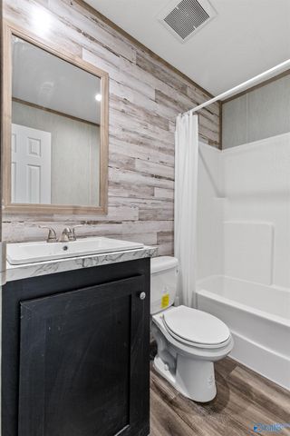 1038 New Market Road, New Market, AL 35761